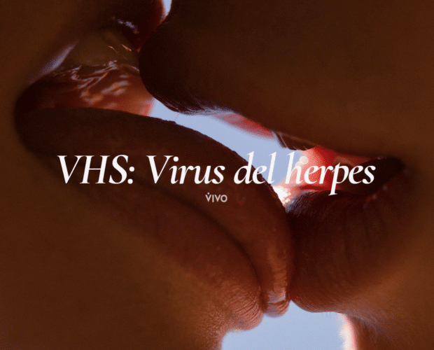 El virus del herpes tipo 1 se transmite durante los besos.