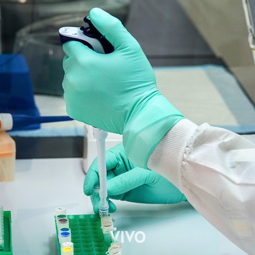 La viruela del mono se puede detectar mediante PCR. 